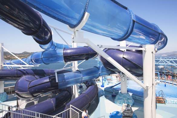 MSC Cruises MSC Meraviglia Polar Aquapark 2.jpg